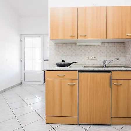 Skundric 6 By Interhome Appartement Vir