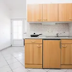 Skundric 6 By Interhome Appartement Vir